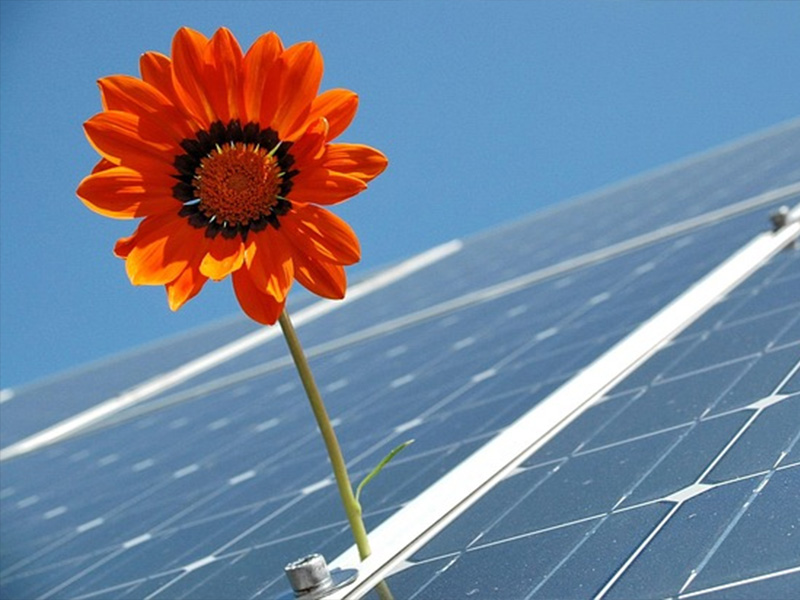 Commercial office solar energy storage